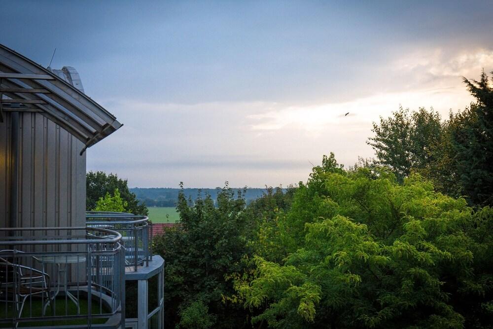 Landhotel Lewitz Mühle Banzkow Exterior foto