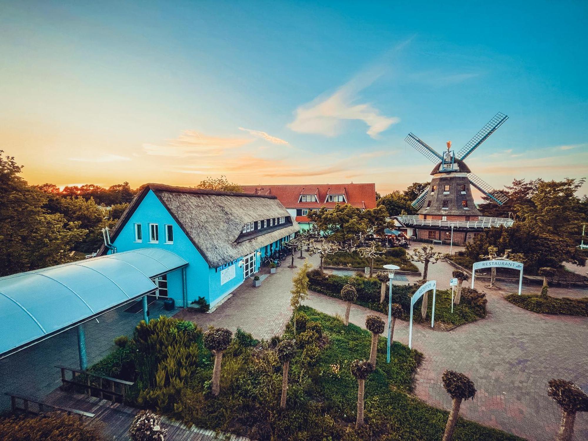 Landhotel Lewitz Mühle Banzkow Exterior foto