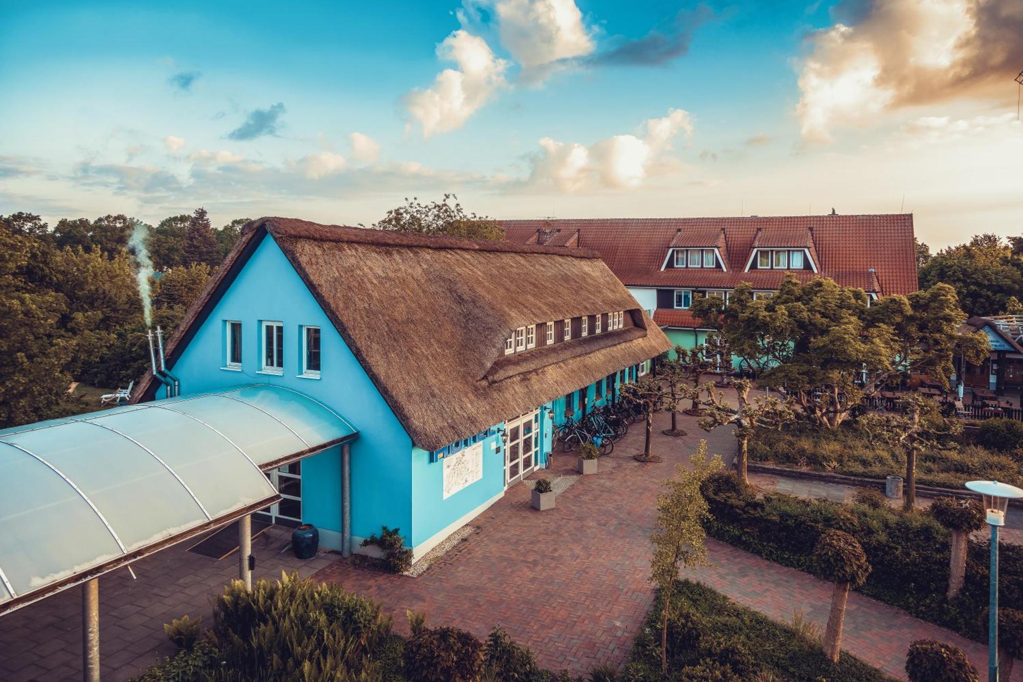 Landhotel Lewitz Mühle Banzkow Exterior foto